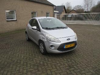skadebil auto Ford Ka 1.2 Cool&Sound Airco 2010/5