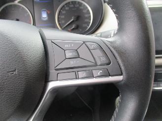 Nissan Micra 1.0 IG-T N-Connecta Aut NAP picture 17