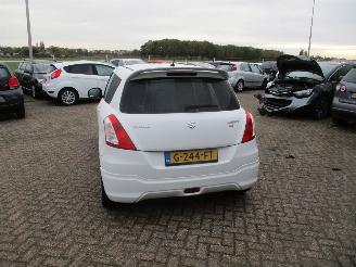 Suzuki Swift 1.2 Base X-ite picture 6