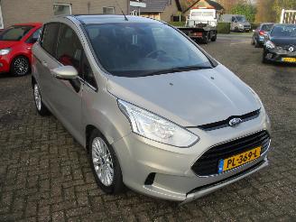 Coche accidentado Ford B-Max 1.0 EcoBoost Titanium 2013/4