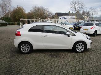 Kia Rio 1.2 CVVT Plus Pack Airco NAP picture 8