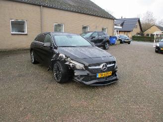 Unfallwagen Mercedes Cla-klasse Shooting Brake 200d Prestige Automaat 2017/11
