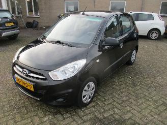 Hyundai I-10 1.1 Pure picture 3