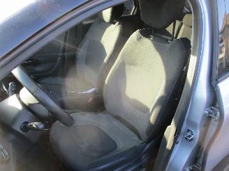 Renault Captur 1.2 TCe Dynamique Aut NAP picture 18