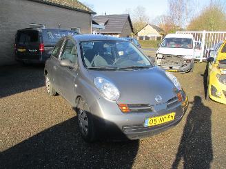 Schadeauto Nissan Micra 1.2 Visia NAP 2004/1