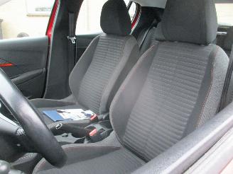 Peugeot 208 1.2 PureTech Allure picture 31