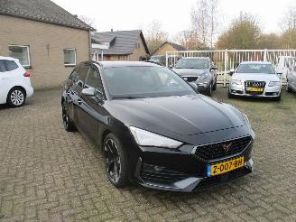 skadebil auto Cupra Leon Sportstourer 1.5 eTSI Bsn Ed.Pl REST BPM 1750 EURO 2023/4