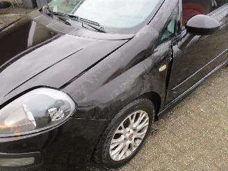 Fiat Punto Evo 1.3 M-Jet Dynamic picture 9