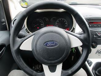 Ford Ka 1.2 Titanium X picture 15