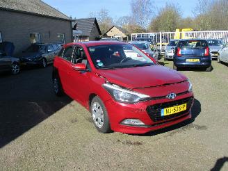 Vaurioauto  passenger cars Hyundai I-20 1.0 T-GDI Comfort 2017/2