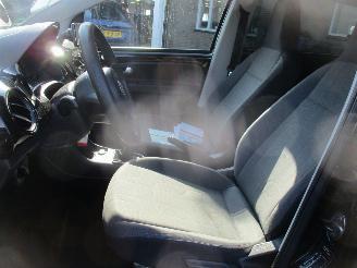 Volkswagen Up! 1.0 move up! BlueM. picture 41