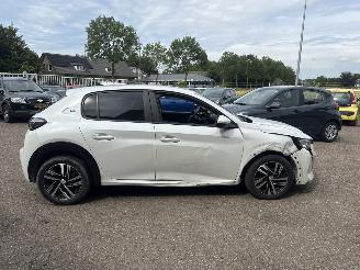 Peugeot e-208 EV Allure 50 kWh picture 9