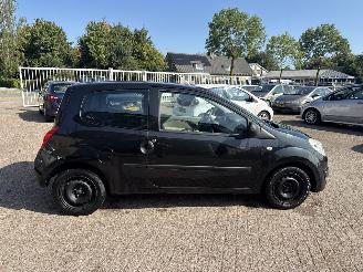 Renault Twingo 1.2 Authentique picture 8