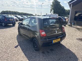 Renault Twingo 1.2 Authentique picture 5
