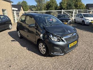 uszkodzony samochody osobowe Peugeot 108 1.0 e-VTi Active WEINIG KILOMETERS 2014/12