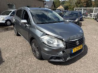 Avarii autoturisme Suzuki SX4 SX4 S-cross AUT REST BPM €600,-!!! WEINIG KILOMETERS!!! 2015/2