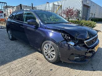  Peugeot 308 SW 1.2 PureTech Blue Lease Premium 2019/7