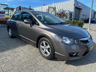 Damaged car Honda Civic 1.3 Hybrid Elegance 2011/3