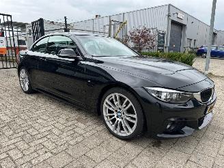Voiture accidenté BMW 4-serie Cabrio 420i High Executive 2017/6