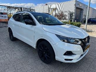 krockskadad bil auto Nissan Qashqai 1.3 DIG-T N-Tec 2020/3