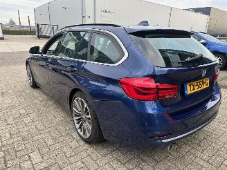 BMW 3-serie 318i Luxury Edition picture 4