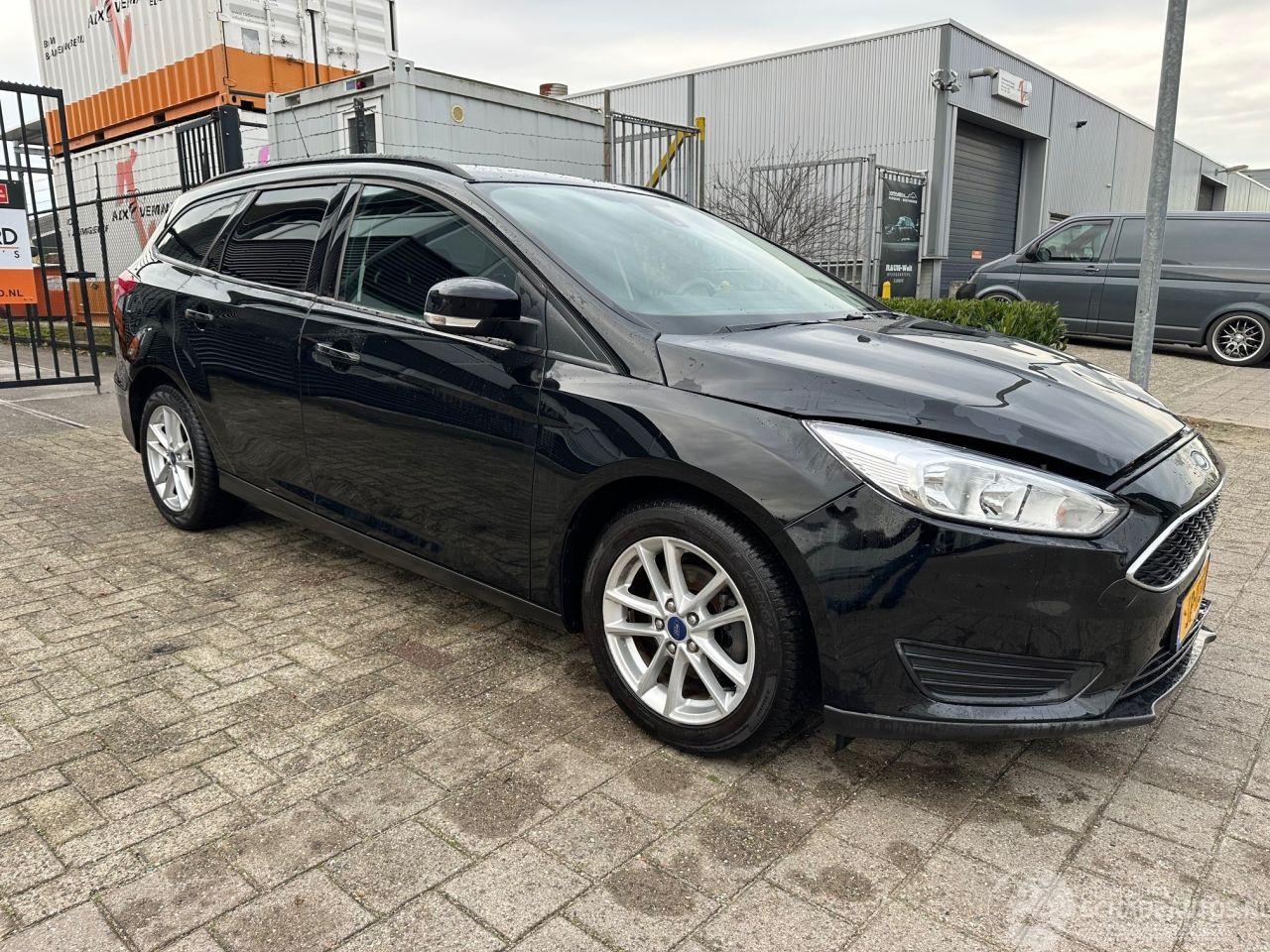 Ford Focus Wagon 1.0 Trend | Nieuwe riem!