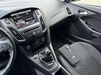 Ford Focus Wagon 1.0 Trend | Nieuwe riem! picture 11