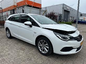 Avarii autoturisme Opel Astra ST 1.2 Edition 2020/11