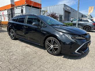 Schadeauto Toyota Corolla Touring Sports 2.0 Hybrid Style 2019/4