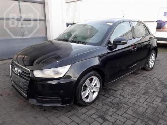 Coche siniestrado Audi A1 A1 Sportback (8XA/8XF), Hatchback 5-drs, 2011 / 2018 1.6 TDI 16V 2018