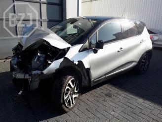 Vrakbiler auto Renault Captur Captur (2R), SUV, 2013 1.2 TCE 16V EDC 2015/0