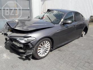 Salvage car Alfa Romeo Giulia Giulia (952), Sedan, 2015 2.2d 160 16V 2019