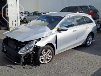 Auto da rottamare Kia Cee d Ceed Sportswagon (CDF), Combi 5-drs, 2018 1.0i T-GDi 12V 2022