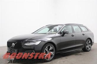 Auto da rottamare Volvo V-90 V90 II (PW), Combi, 2016 2.0 B4 Mild Hybrid 2021/5