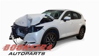 demontáž osobní automobily Mazda CX-5 CX-5 (KF), SUV, 2016 2.0 SkyActiv-G 165 16V 2WD 2018/7
