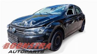 Vrakbiler auto Volkswagen Polo Polo VI (AW1), Hatchback 5-drs, 2017 1.0 TSI 12V 2018/10