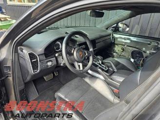 Porsche Cayenne Cayenne III (9YA), SUV, 2017 4.0 V8 Turbo S 32V E-Hybrid picture 9