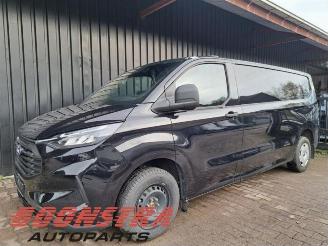 Uttjänta bilar auto Ford Transit Transit Custom, Van, 2023 2.0 EcoBlue 136 2024/4