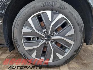 Kia EV6 EV6 (CV), Hatchback, 2021 77.4 kWh RWD picture 22