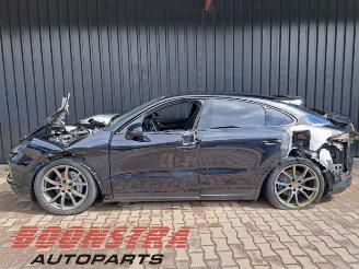 Porsche Cayenne Cayenne III (9YA), SUV, 2017 3.0 V6 24V Turbo E-Hybrid picture 6