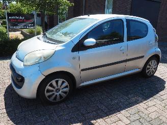 krockskadad bil auto Citroën C1 1.0-12V Ambiance 2006/9