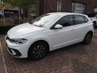 skadebil auto Volkswagen Polo 1.0 TSI Life Business DSG 2022/7