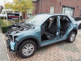 Auto incidentate Volkswagen T-Roc 1.0 TSI Life 2023/9