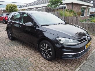 Volkswagen Golf 1.0 TSI Trendline picture 3