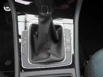 Volkswagen Golf 1.0 TSI Trendline picture 14