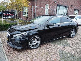 Schadeauto Mercedes Cla-klasse 180 AMG Busniss Solution 2017/11