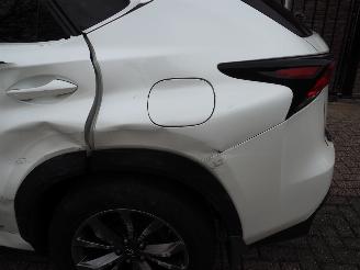 Lexus NX 300h awd f sport picture 9