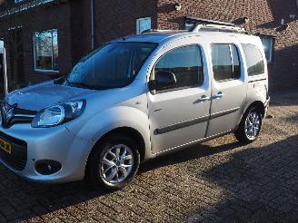 Avarii autoturisme Renault Kangoo Family 1.2 TXe AUTOMAAT 2018/7