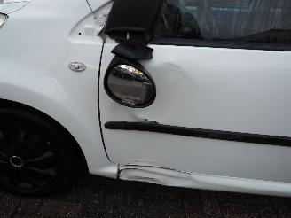 Peugeot 107 1.0 Active Automaat picture 8