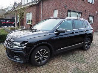 skadebil auto Volkswagen Tiguan 1.5 TSI Act ComfortLine Business 2019/11